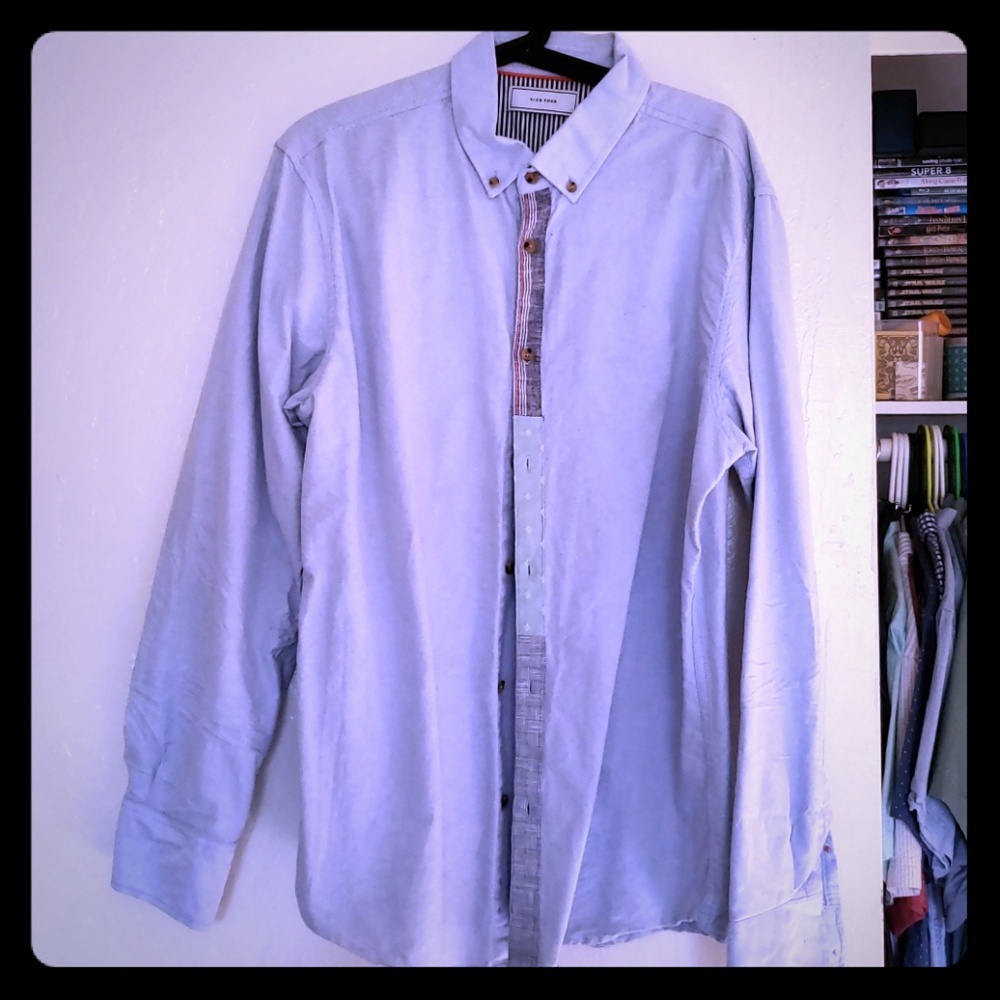 Causal button down